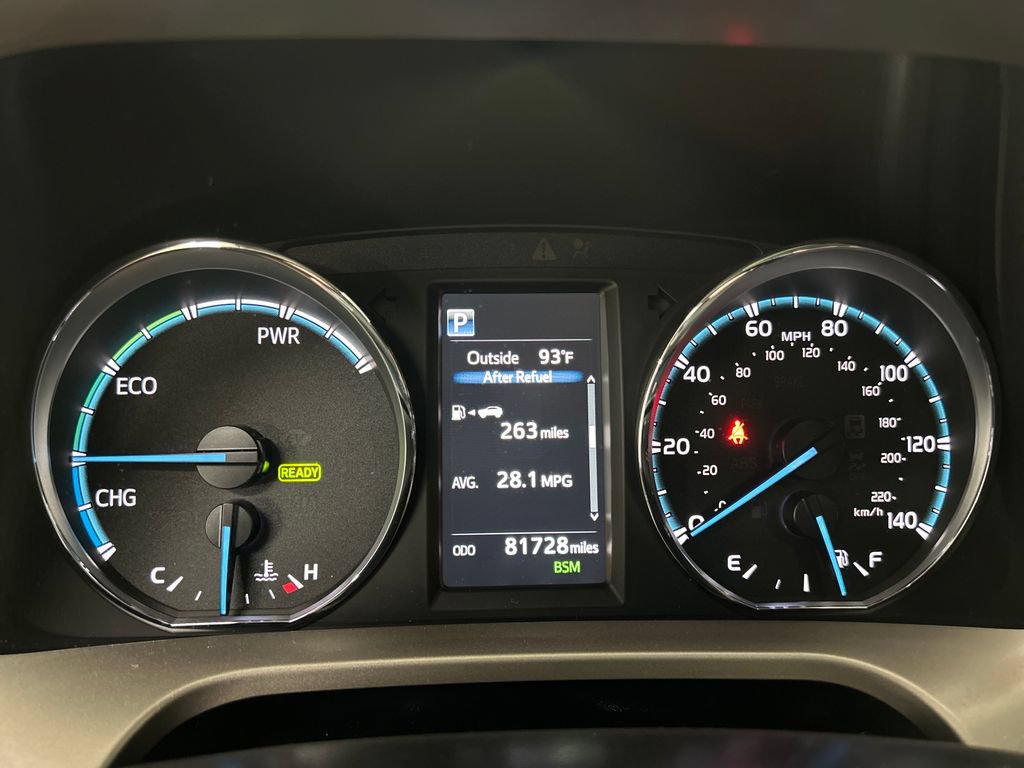 Used 2018 Toyota RAV4 XLE AWD/4WD image 22