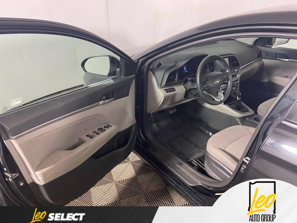 Used 2020 Hyundai Elantra SEL FWD image 10