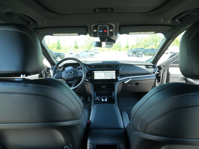 New 2026 Jeep Grand Cherokee Altitude AWD/4WD image 24