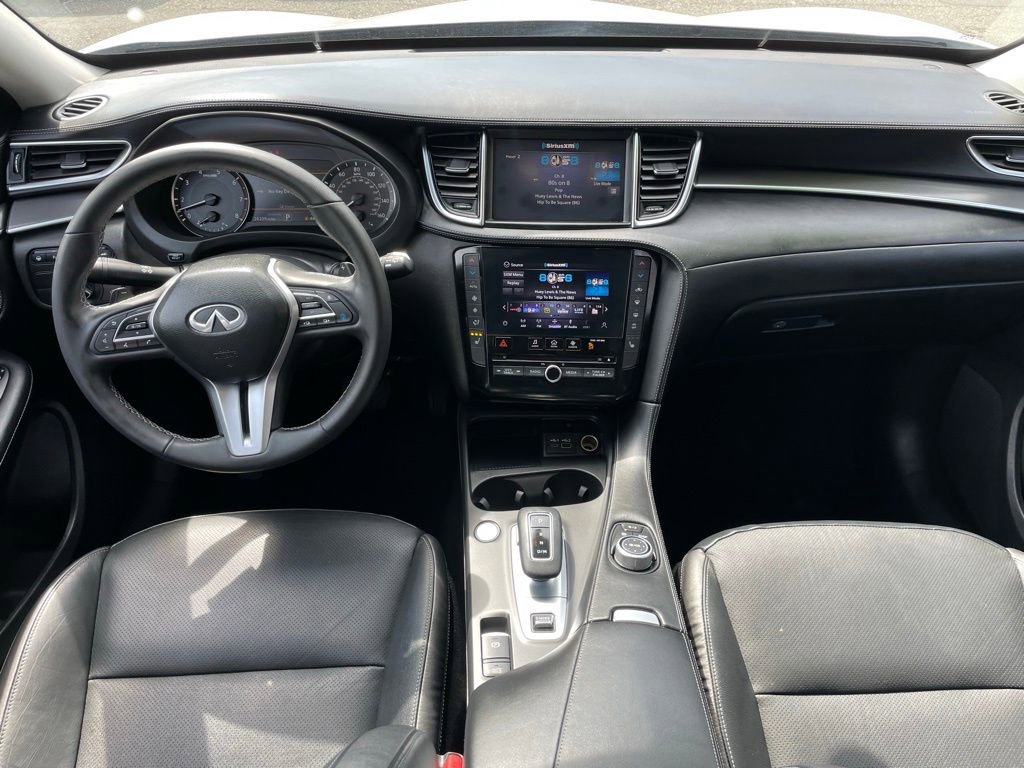 Used 2023 INFINITI QX50 Luxe AWD/4WD image 11