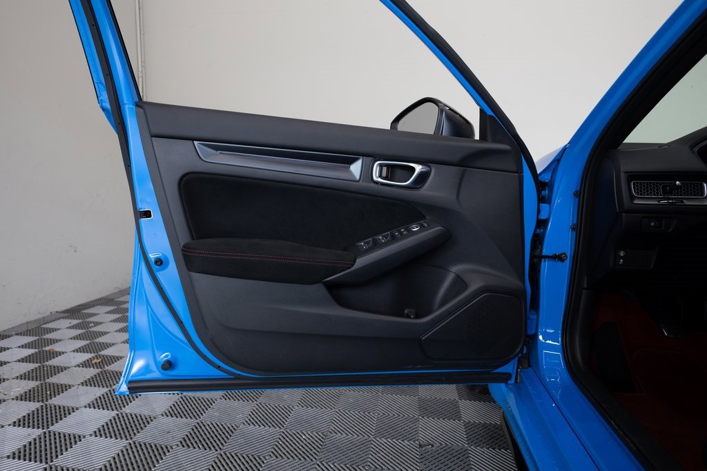 Used 2025 Honda Civic Type R image 15