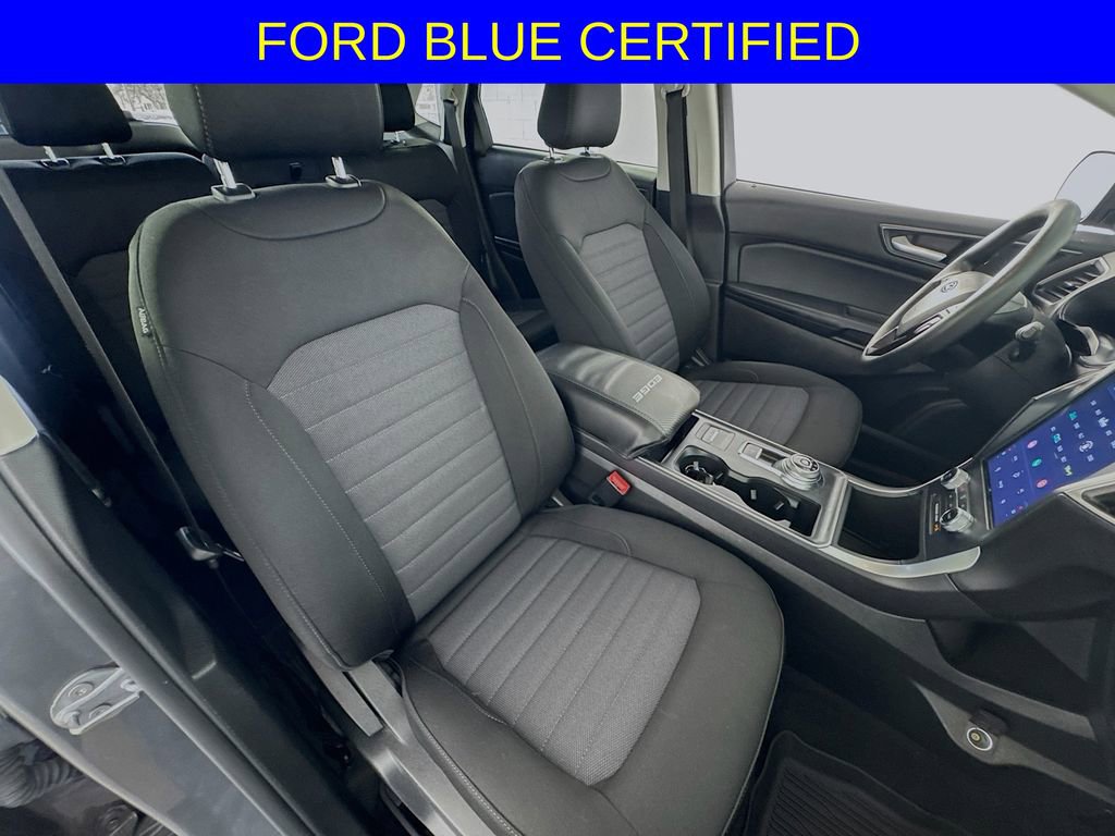 Used 2023 Ford Edge SE image 25