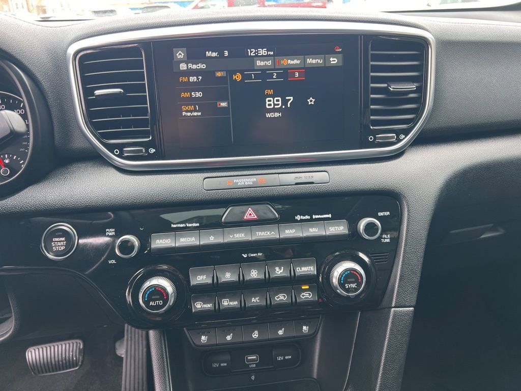 Used 2022 Kia Sportage EX w/ EX Technology Package image 19