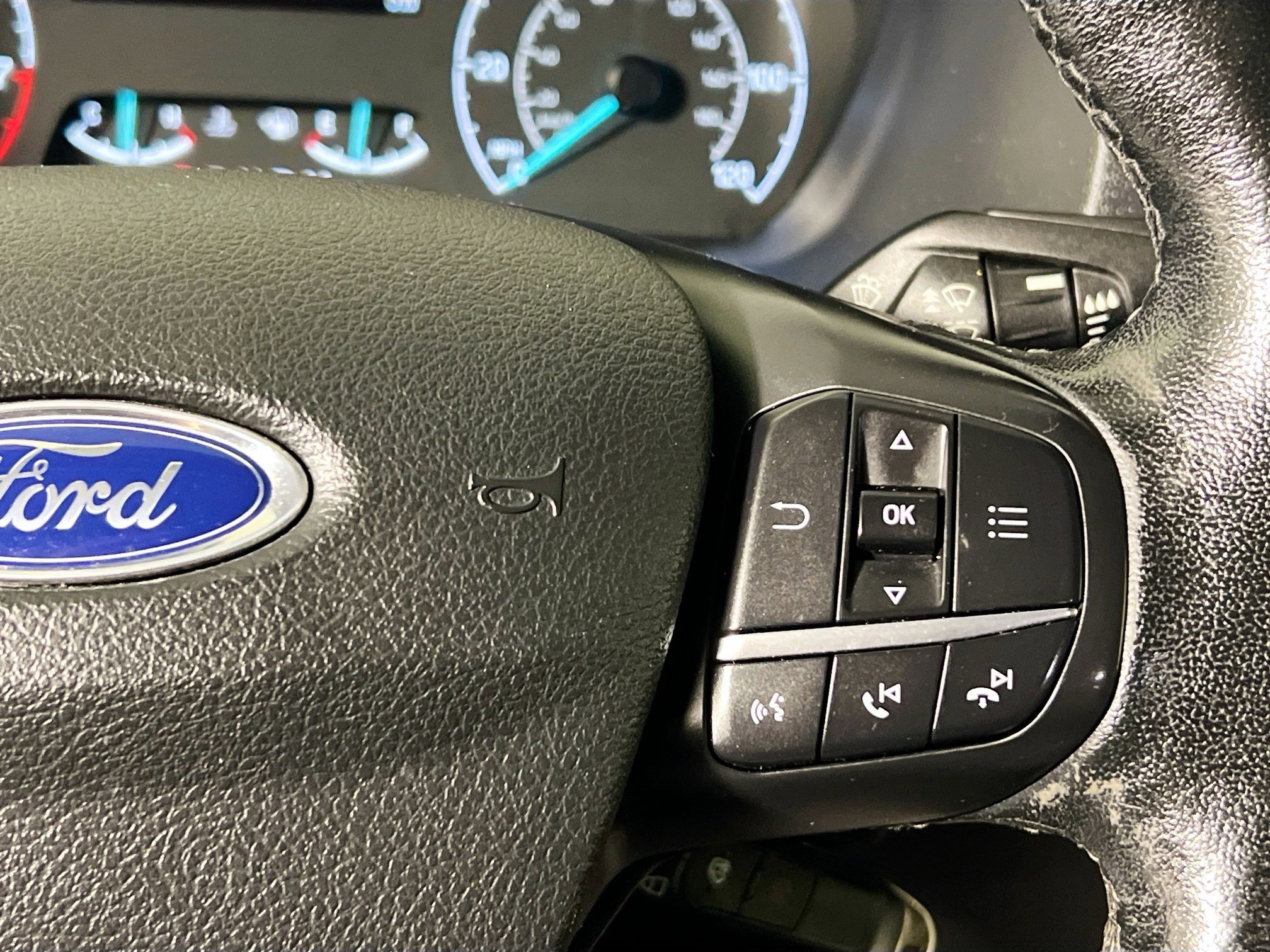 Used 2020 Ford Transit 150 Low Roof image 13