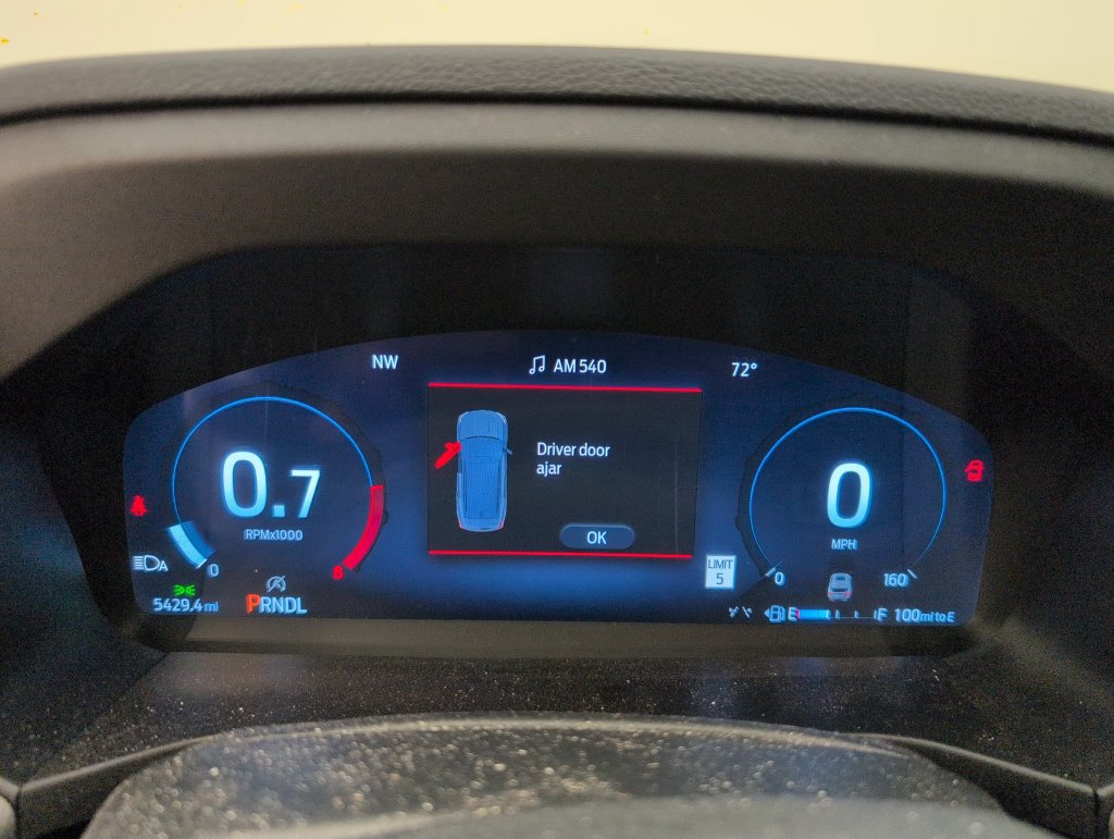 Used 2026 Ford Explorer Active RWD image 17