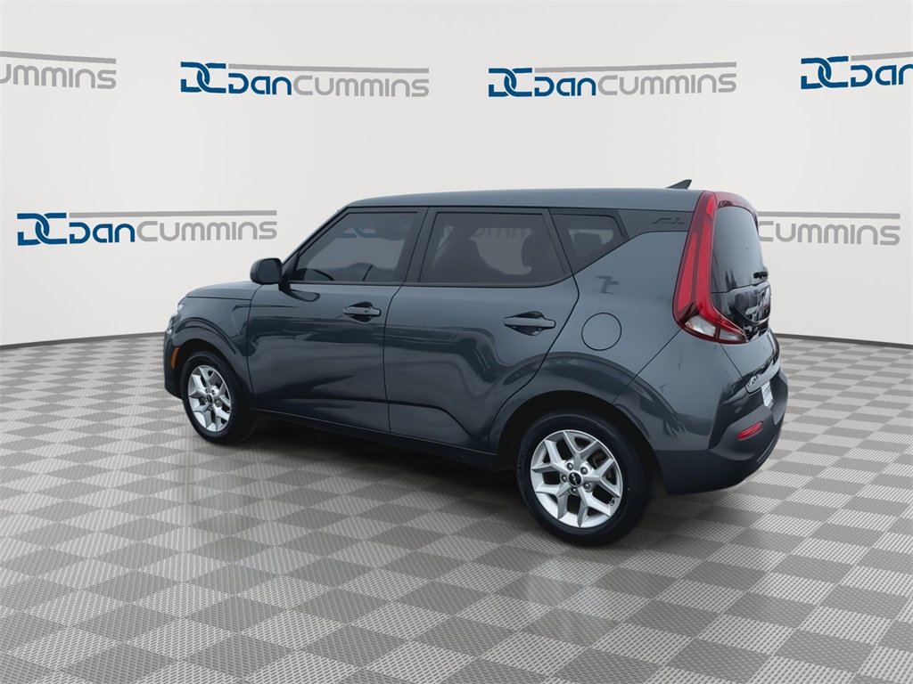 Used 2022 Kia Soul S image 6