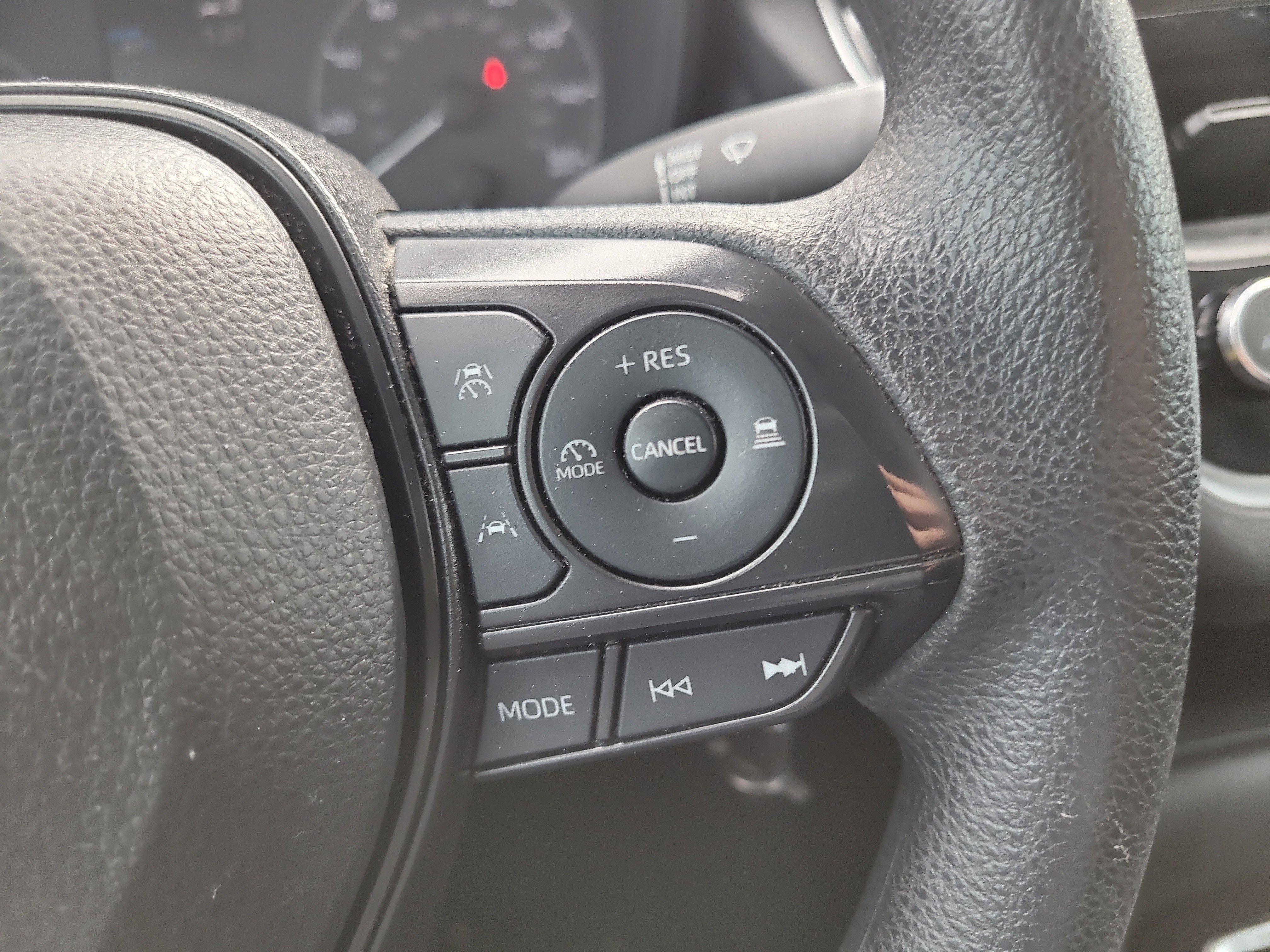 Certified 2024 Toyota Corolla LE image 27