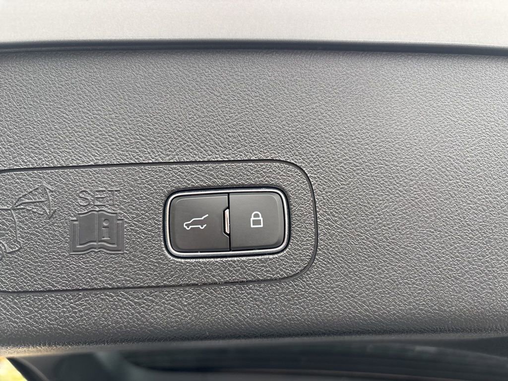 Used 2024 Lincoln Aviator Reserve image 12