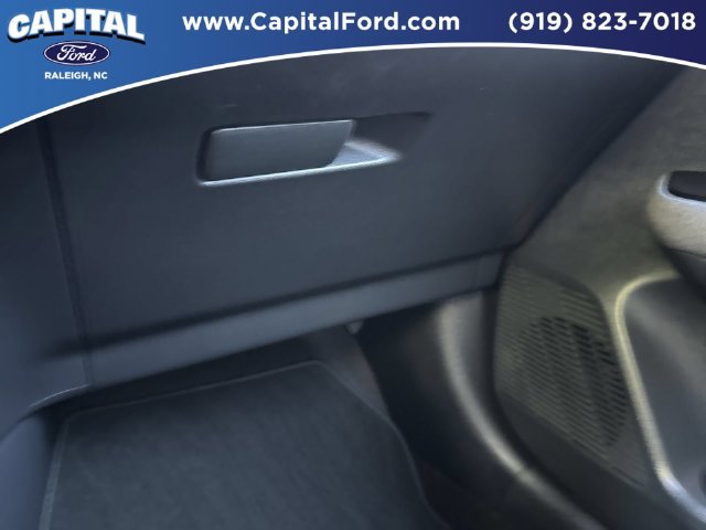 Used 2025 Nissan Kicks SV FWD image 27