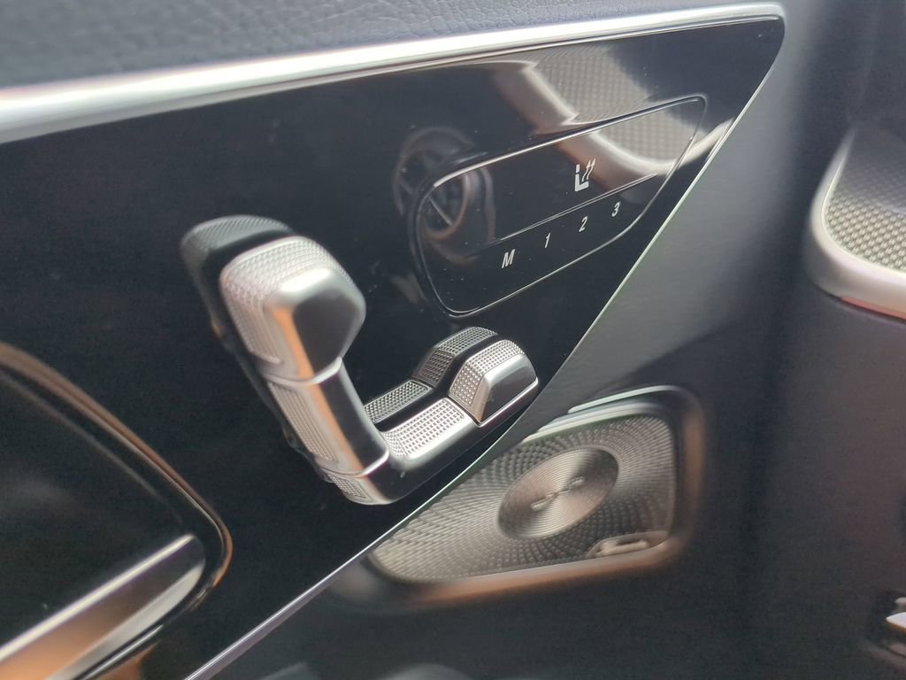 New 2024 Mercedes-Benz CLE 300 4MATIC Coupe image 12