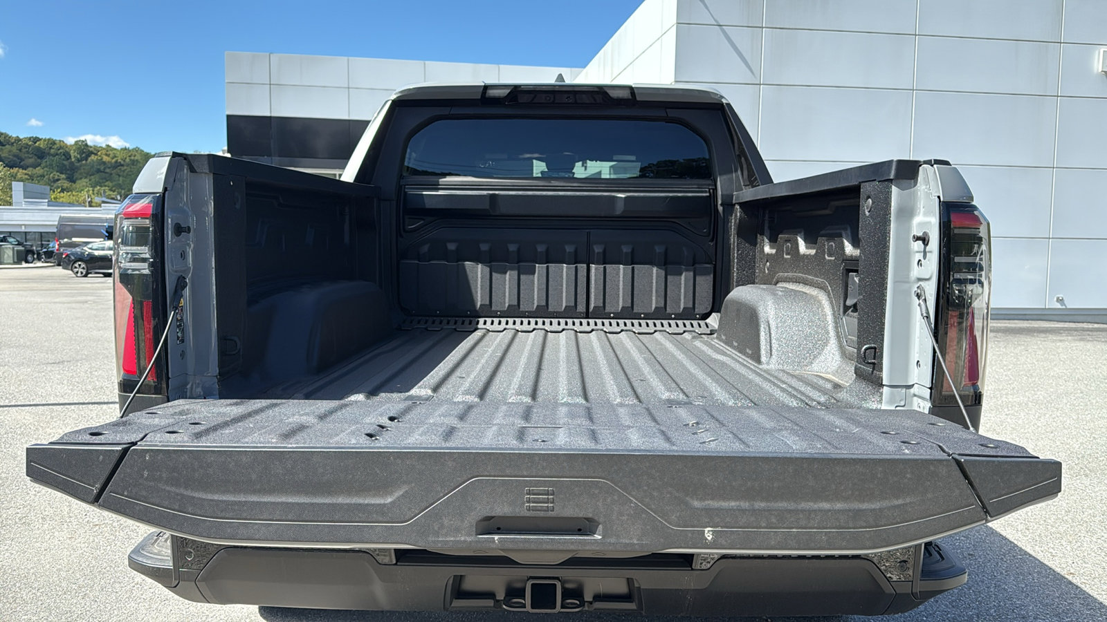 Used 2026 GMC Sierra EV Elevation w/ Premium Package image 29