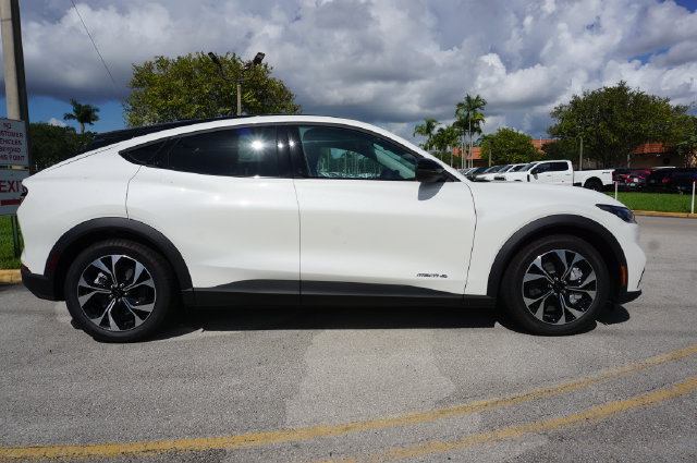 New 2026 Ford Mustang Mach-E Select AWD/4WD image 22