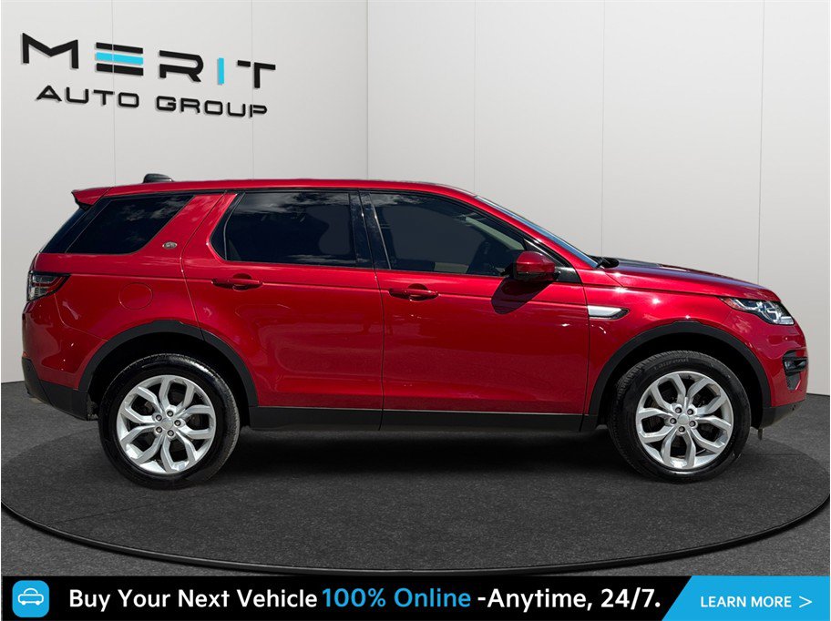 Used 2019 Land Rover Discovery Sport HSE AWD/4WD image 10