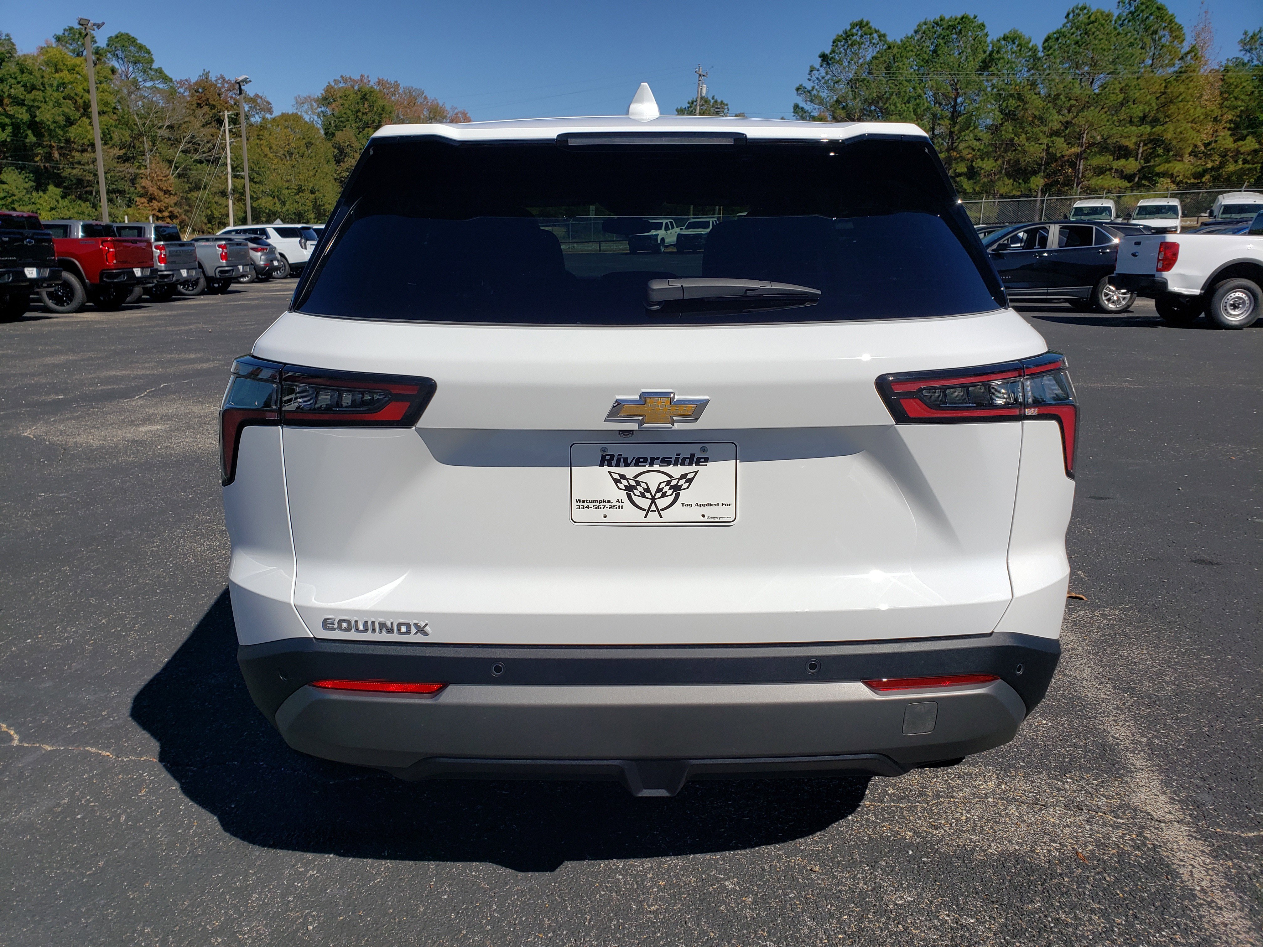 New 2026 Chevrolet Equinox LT w/ Convenience Package II image 8