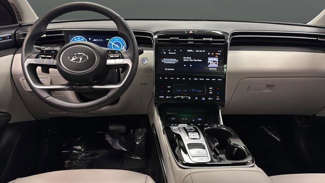 Used 2024 Hyundai Tucson Limited image 11