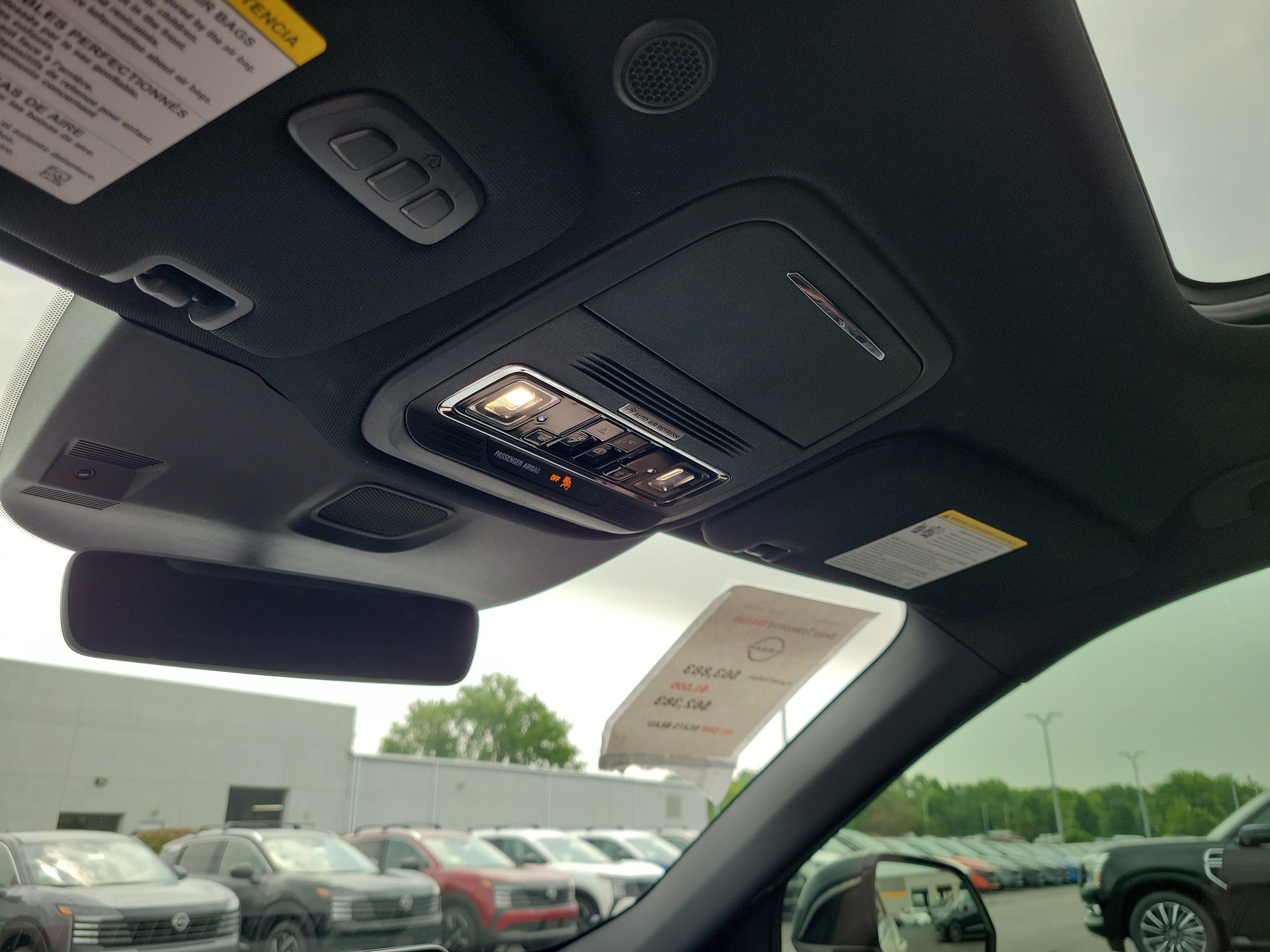 Used 2025 Lincoln Aviator Reserve w/ Illumination Package AWD/4WD image 30