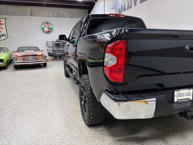 Used 2019 Toyota Tundra SR5 w/ SR5 Upgrade Package RWD image 9