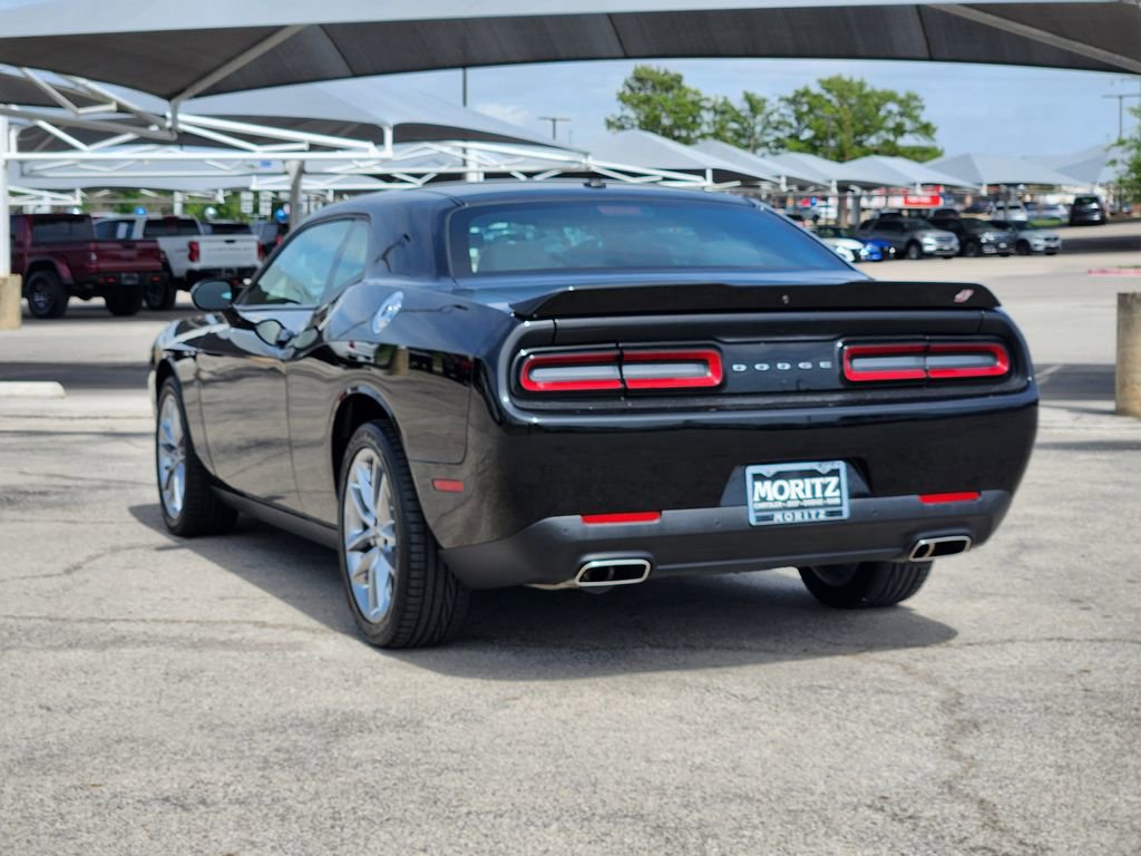 Used 2022 Dodge Challenger GT AWD/4WD image 7