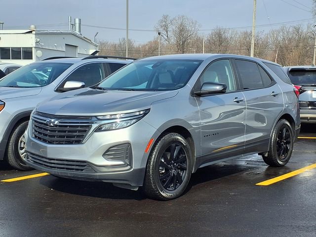 Used 2024 Chevrolet Equinox LS w/ LS Convenience Package image 1