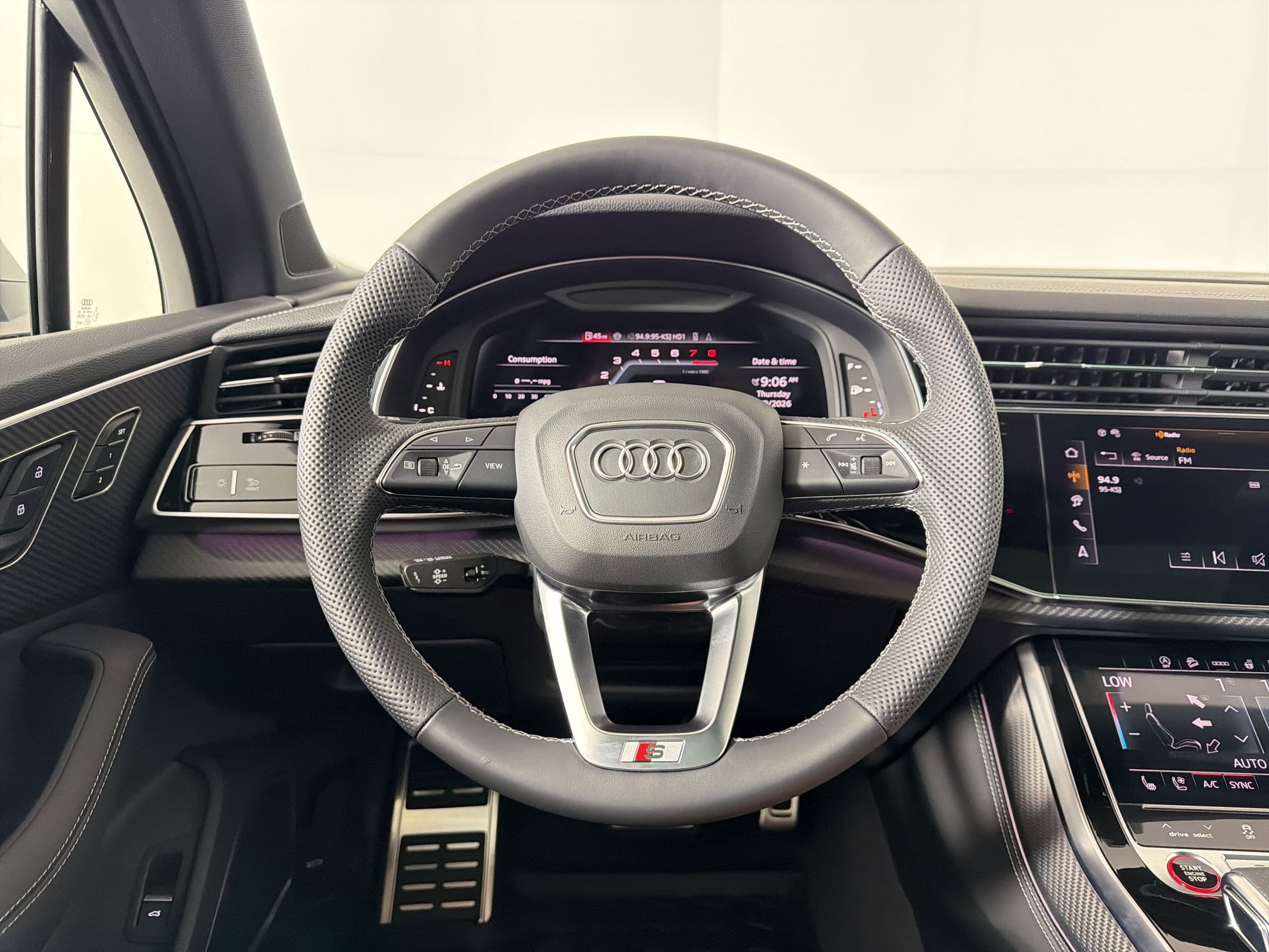 New 2026 Audi SQ7 Premium Plus image 16