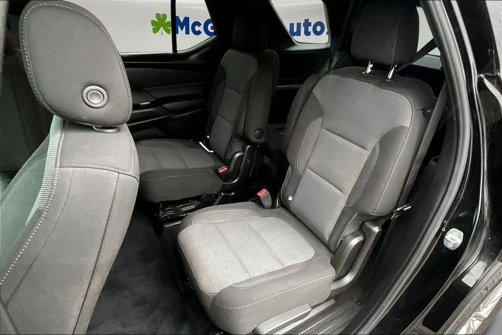 Certified 2023 Chevrolet Traverse LT w/ LPO, Floor Liner Package image 24