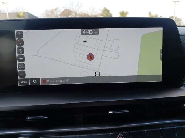 Used 2023 Kia Telluride LX image 16