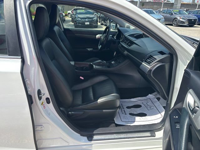 Used 2012 Lexus CT 200h Premium w/ Premium Audio Pkg FWD image 54