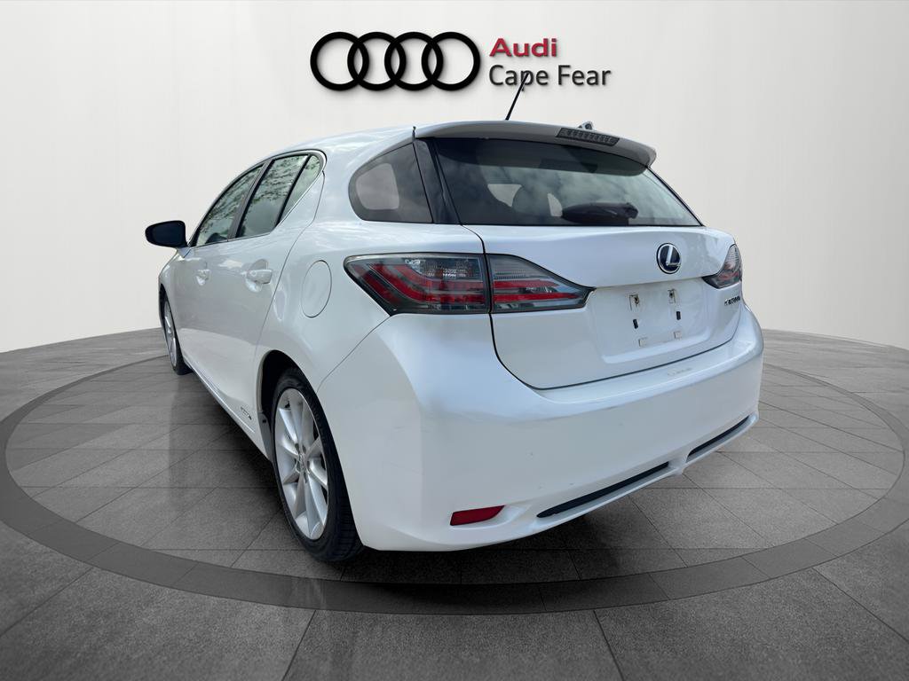 Used 2012 Lexus CT 200h Premium image 3