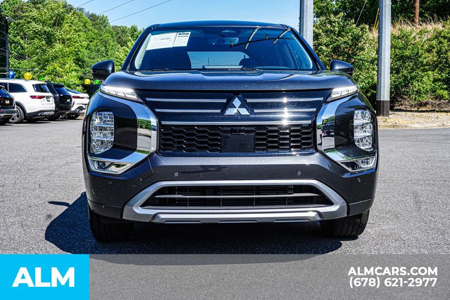 Used 2025 Mitsubishi Outlander SE FWD image 9