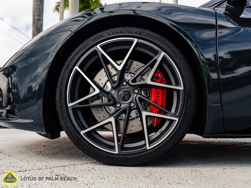 Used 2026 Lotus Emira V6 SE image 28