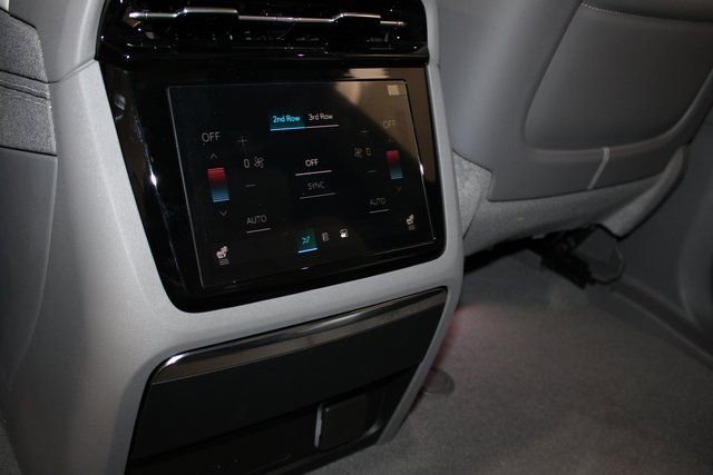 New 2025 Cadillac Escalade IQ Luxury 1 AWD/4WD image 12