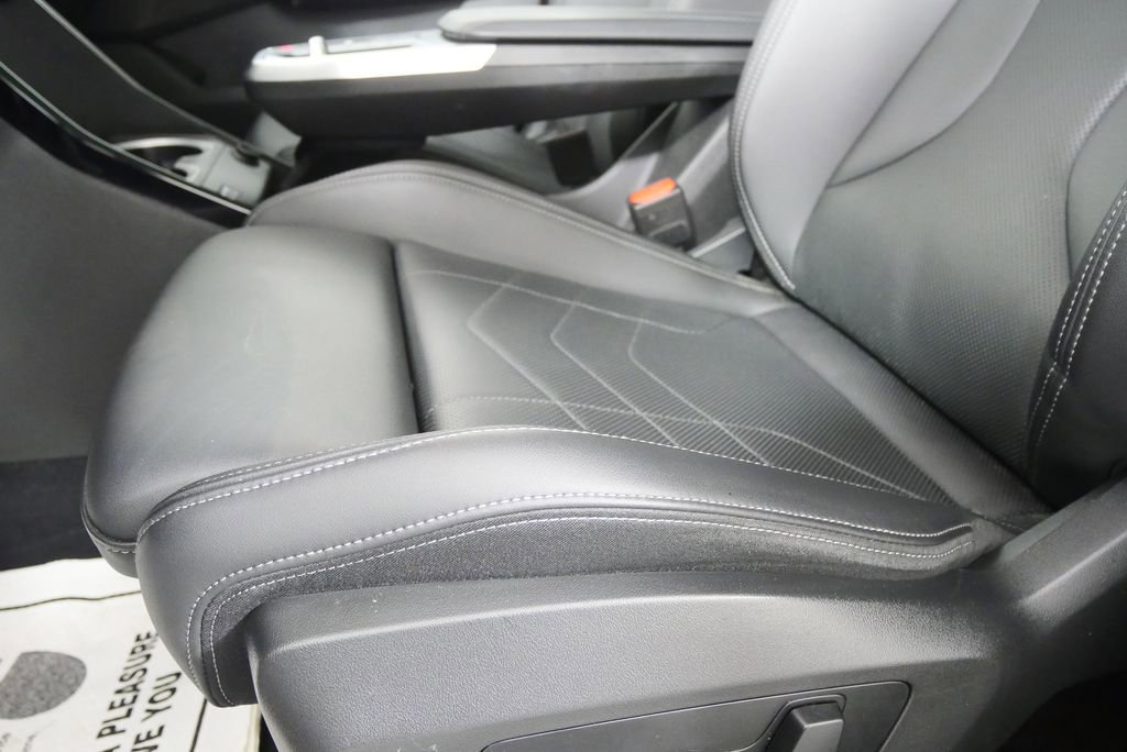 Certified 2024 BMW X2 xDrive28i image 10