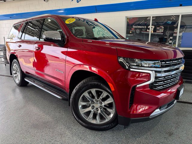 Used 2023 Chevrolet Tahoe Premier AWD/4WD image 2
