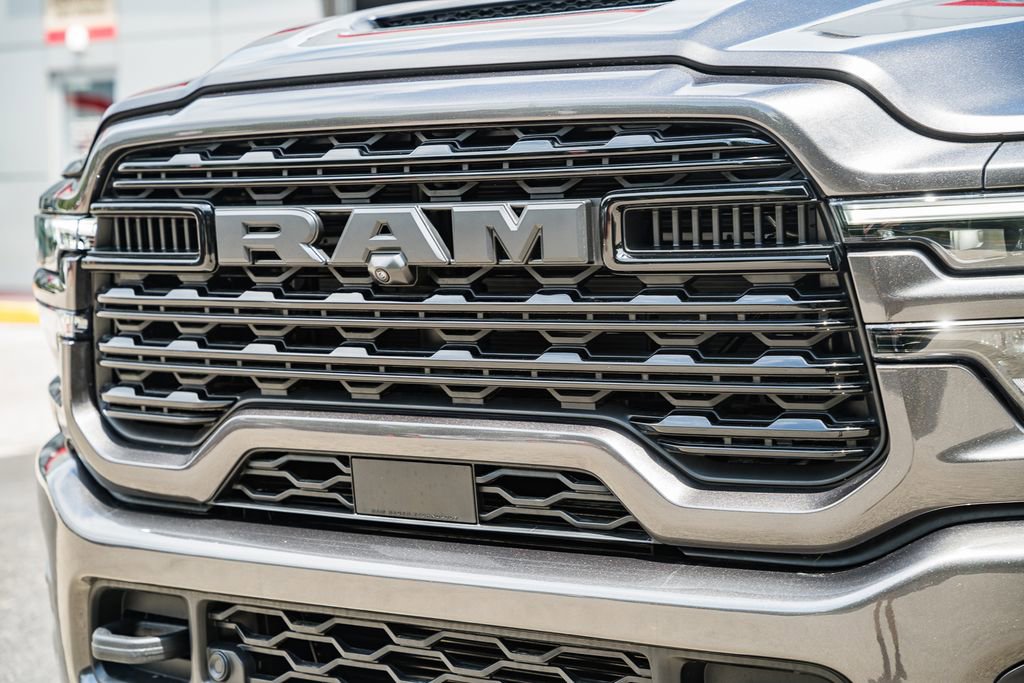 New 2026 RAM 2500 Limited AWD/4WD image 12