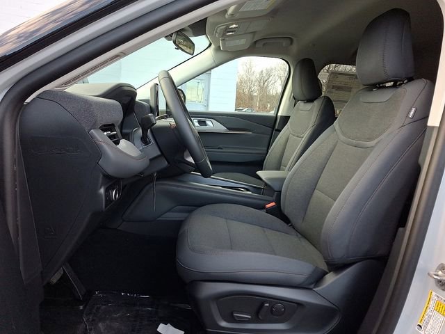 New 2026 Ford Explorer Active image 9