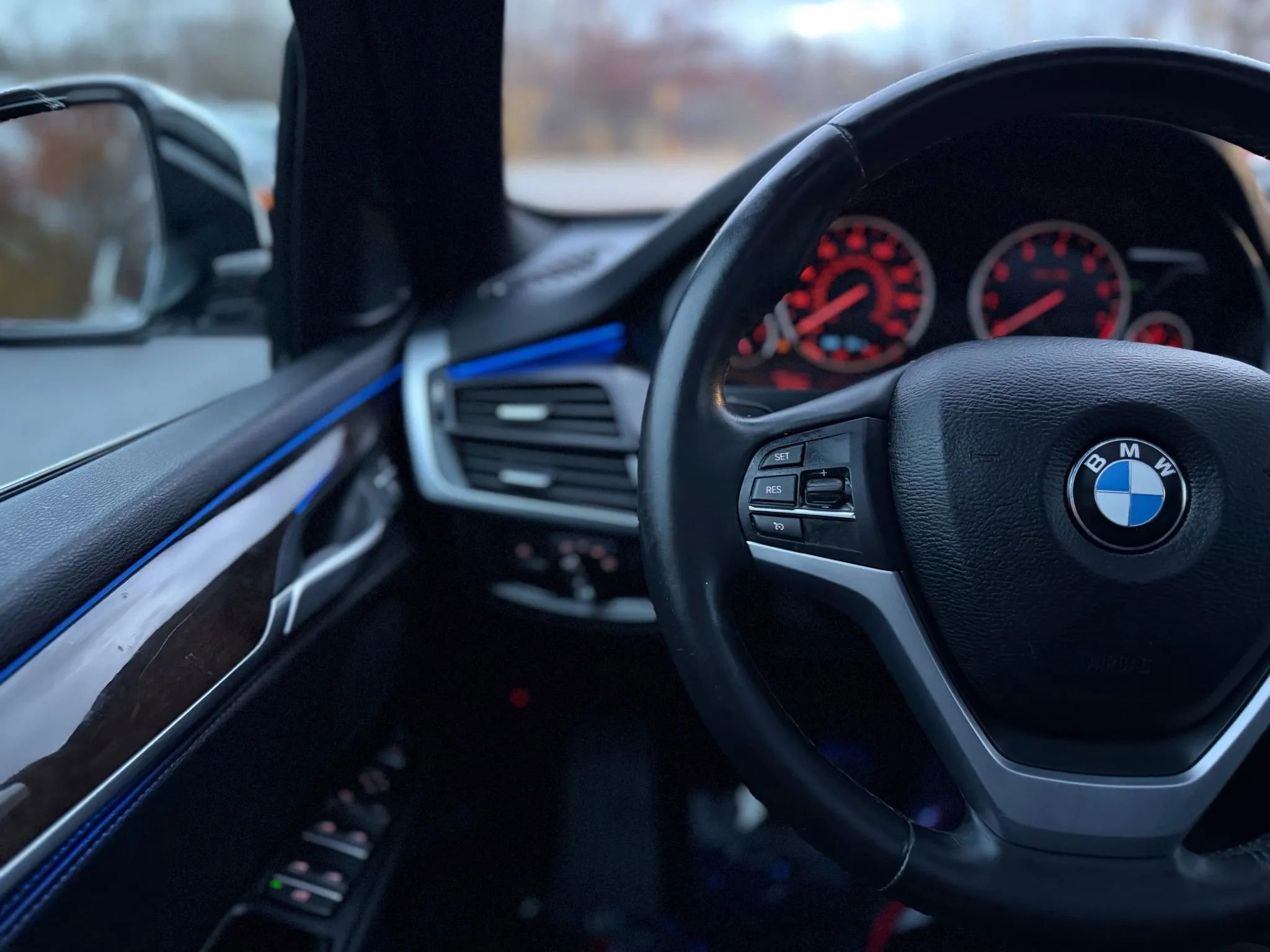 Used 2017 BMW X5 xDrive40e image 15