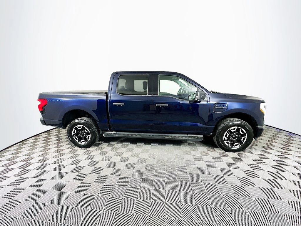 Used 2023 Ford F150 Lightning XLT image 11
