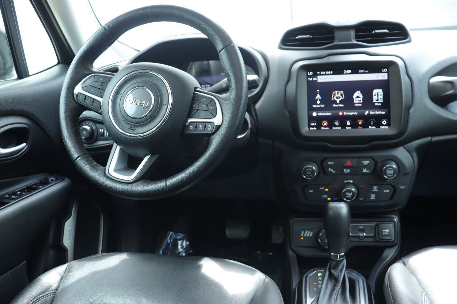 Used 2023 Jeep Renegade Limited w/ Sun/Sound Group AWD/4WD image 25