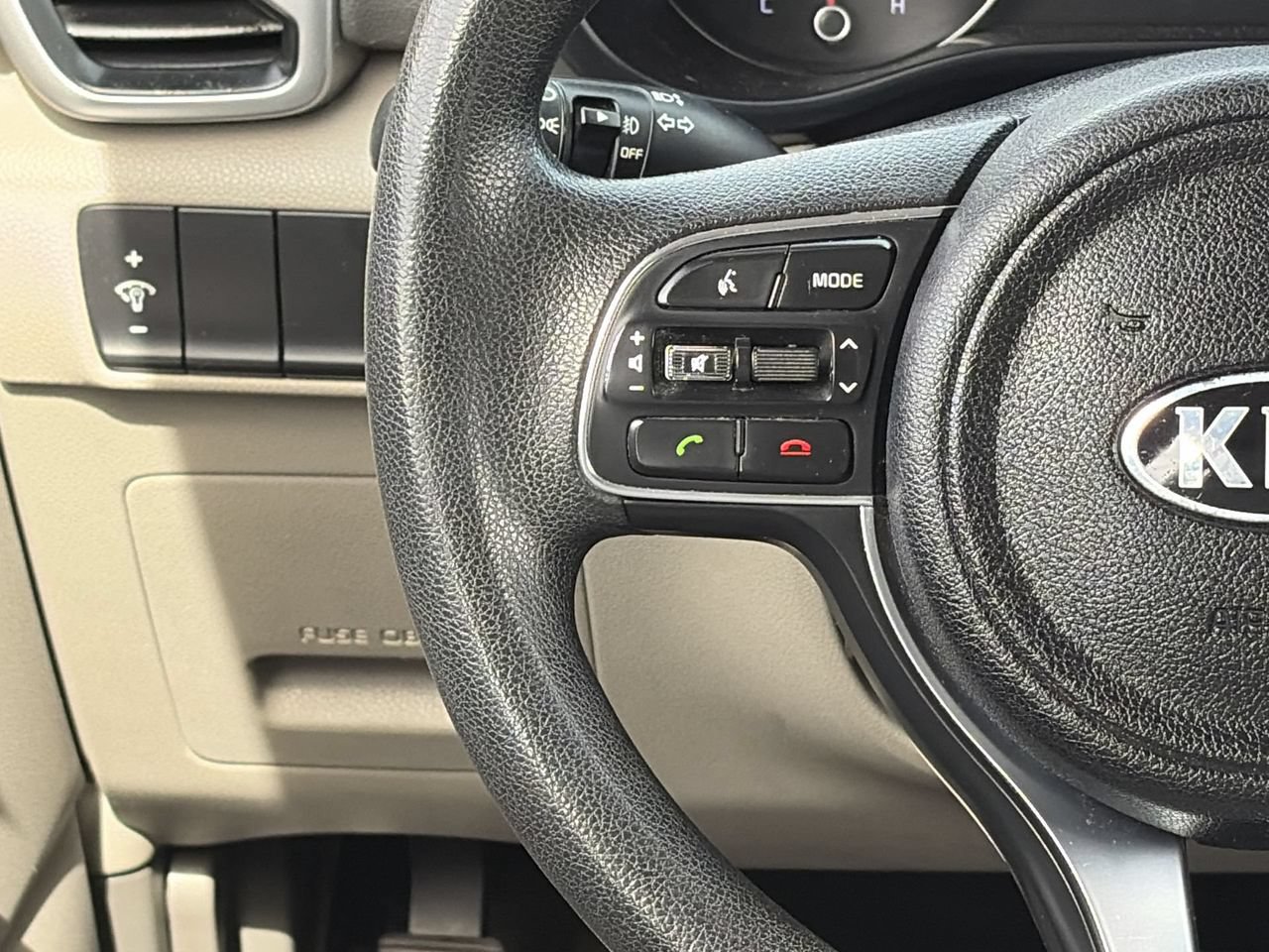 Used 2017 Kia Sportage LX AWD/4WD image 22