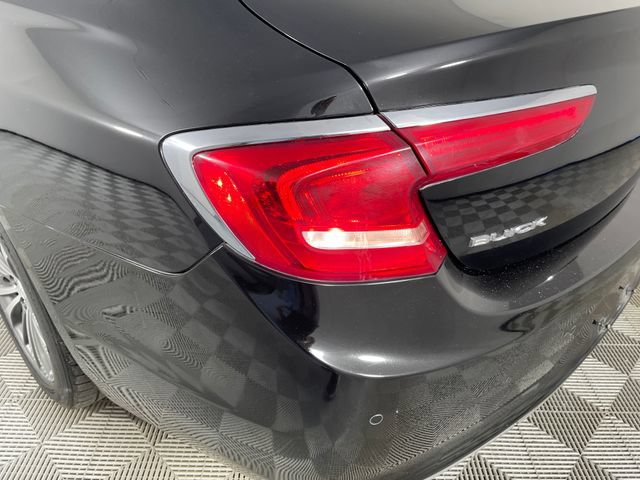 Certified 2018 Buick LaCrosse Essence w/ Sun and Shade Package FWD image 21