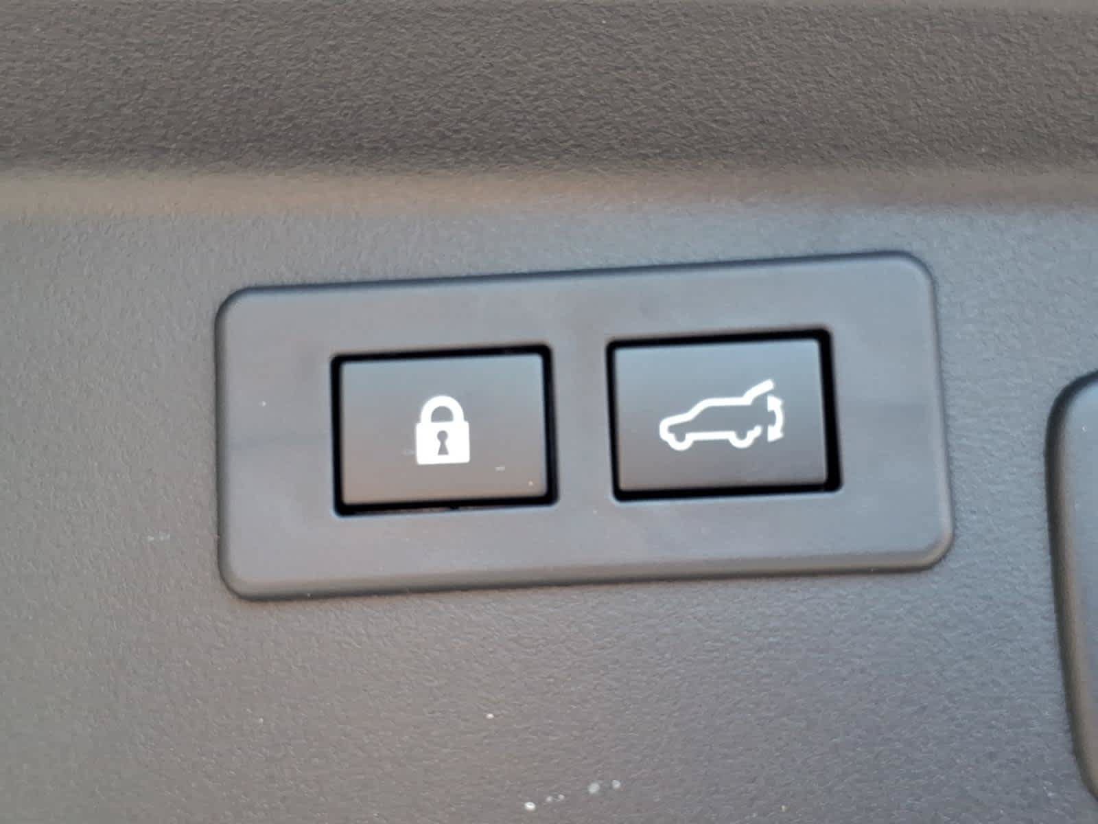 Certified 2026 Subaru Outback Premium AWD/4WD image 16