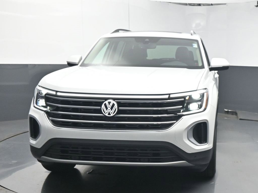 New 2026 Volkswagen Atlas SE image 3