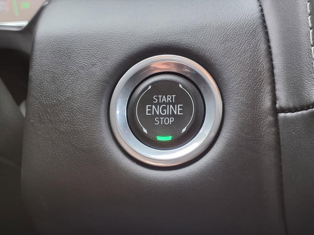 Certified 2024 GMC Yukon XL Denali Ultimate image 19