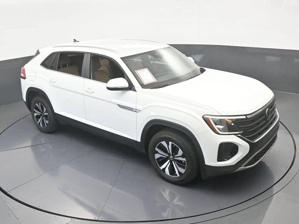 Used 2024 Volkswagen Atlas Cross Sport SE image 51