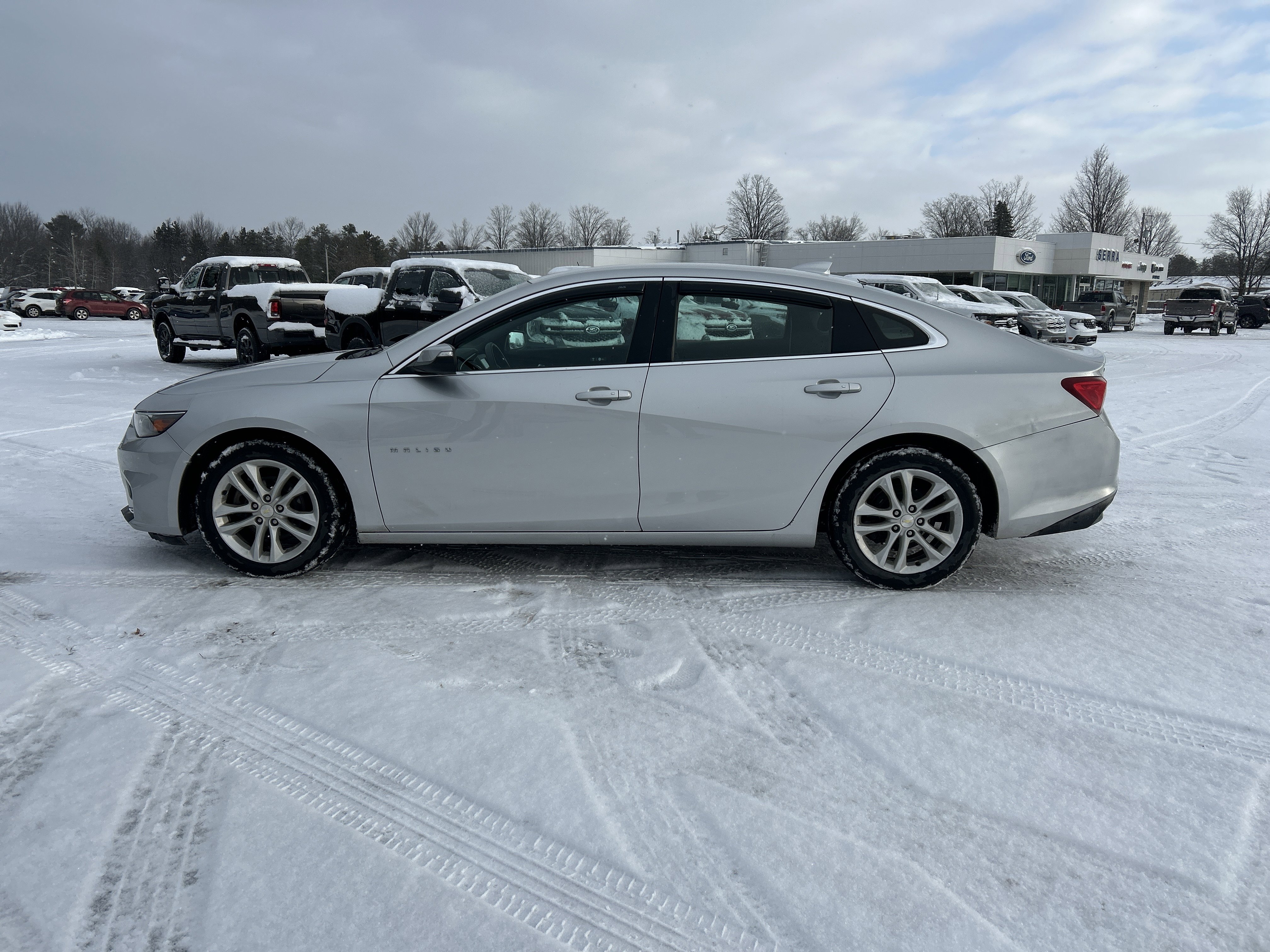 Used 2018 Chevrolet Malibu LT image 6