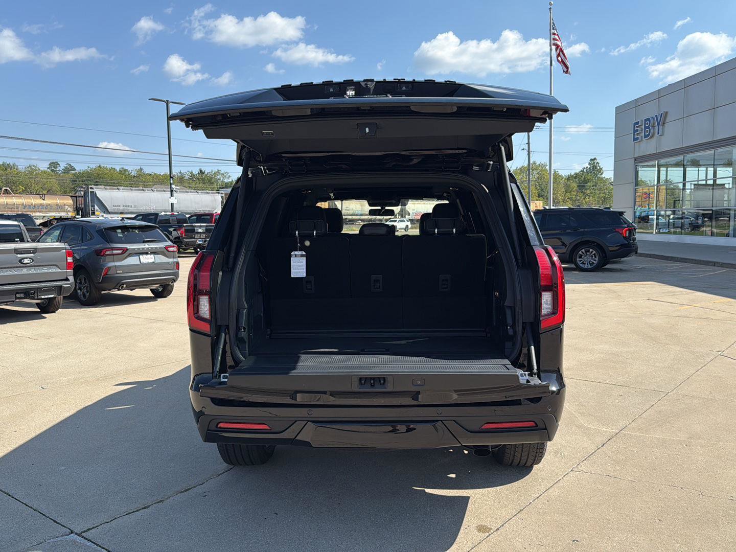 New 2025 Ford Expedition Platinum image 14