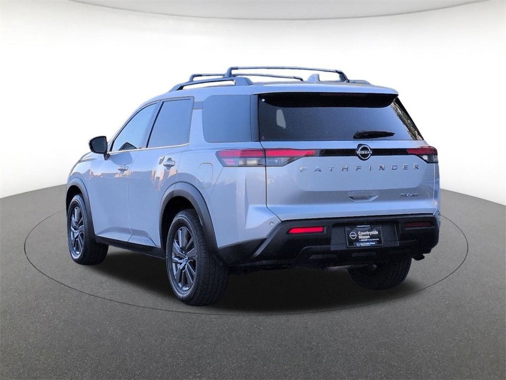 Used 2022 Nissan Pathfinder SV image 7