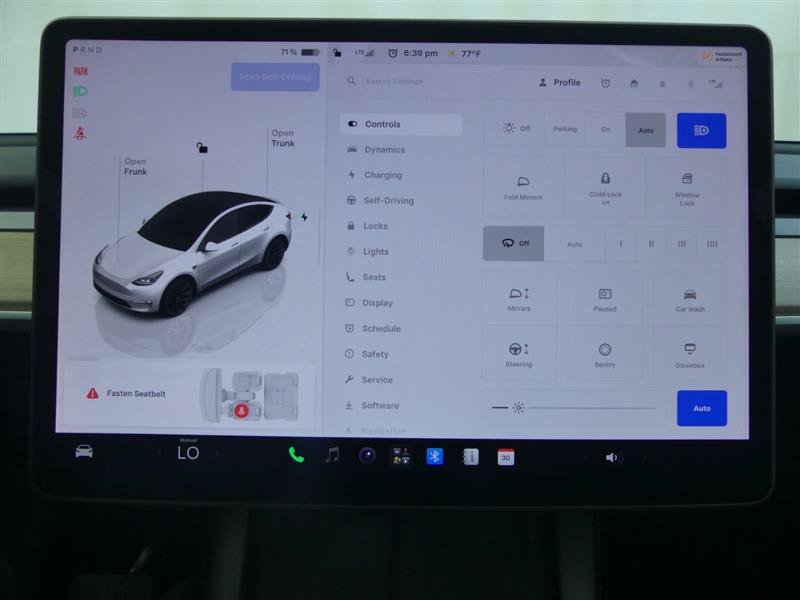 Used 2024 Tesla Model Y Long Range AWD/4WD image 11
