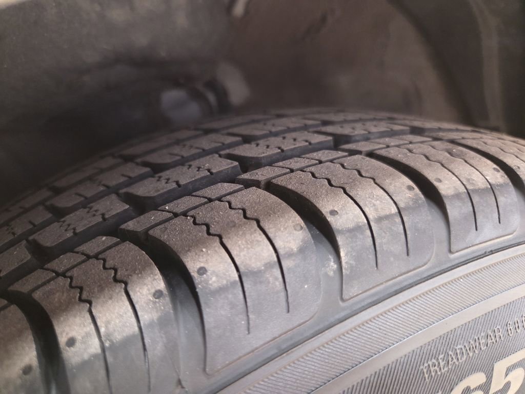 Used 2020 Toyota Corolla L image 26