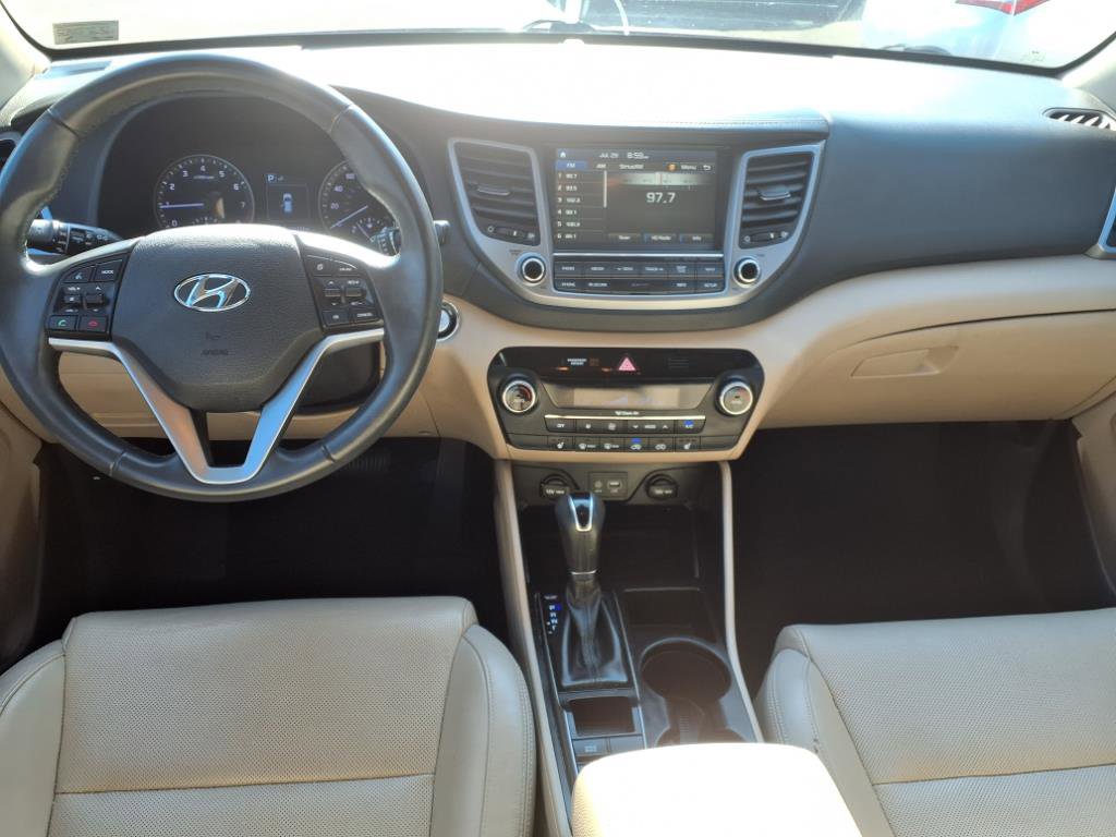 Used 2017 Hyundai Tucson SE Plus w/ Cargo Package image 7